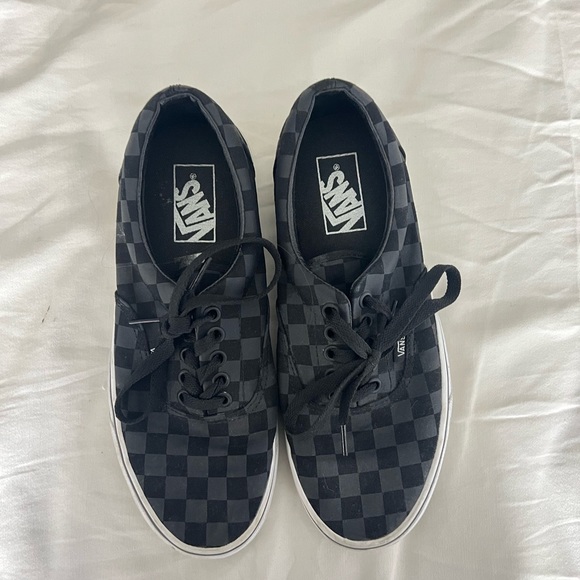 OLD SKOOL CHECKERED VANS - Picture 2 of 4